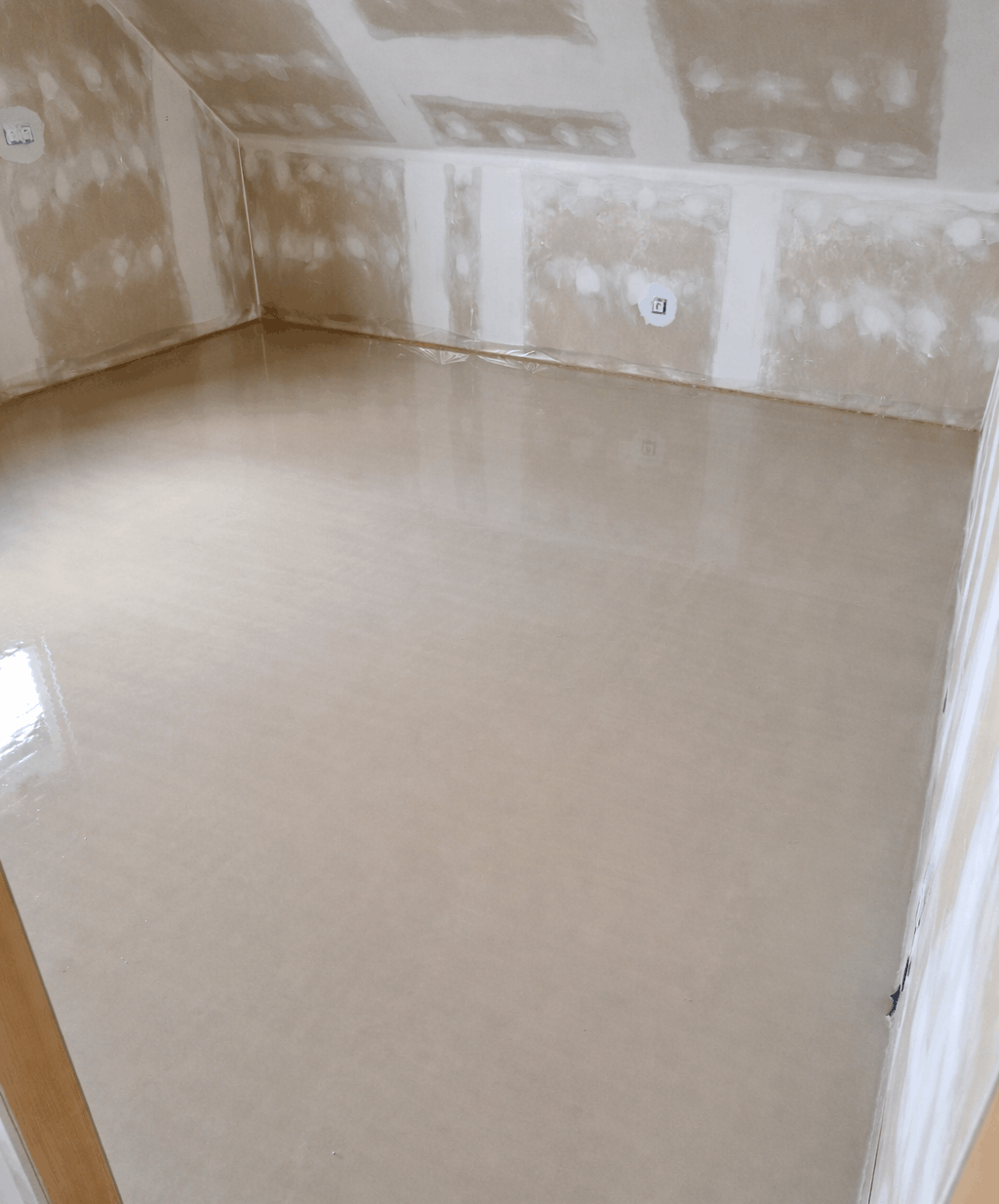 Realizace lité podlahy Mixfloor